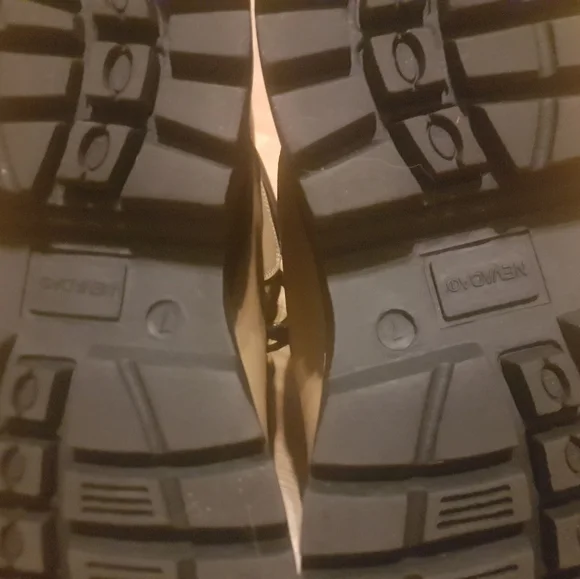 👢 Nevada "Maggie" Brown Leather Ankle-High Hiking Boots - Picture 5 of 8